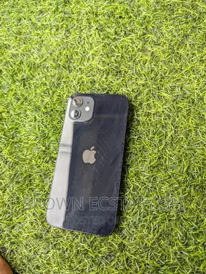 Apple iPhone 12 64 GB Black