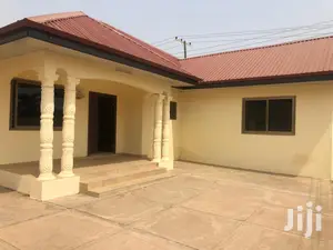 3bdrm House in Bronko Housing, Accra Metropolitan for rent