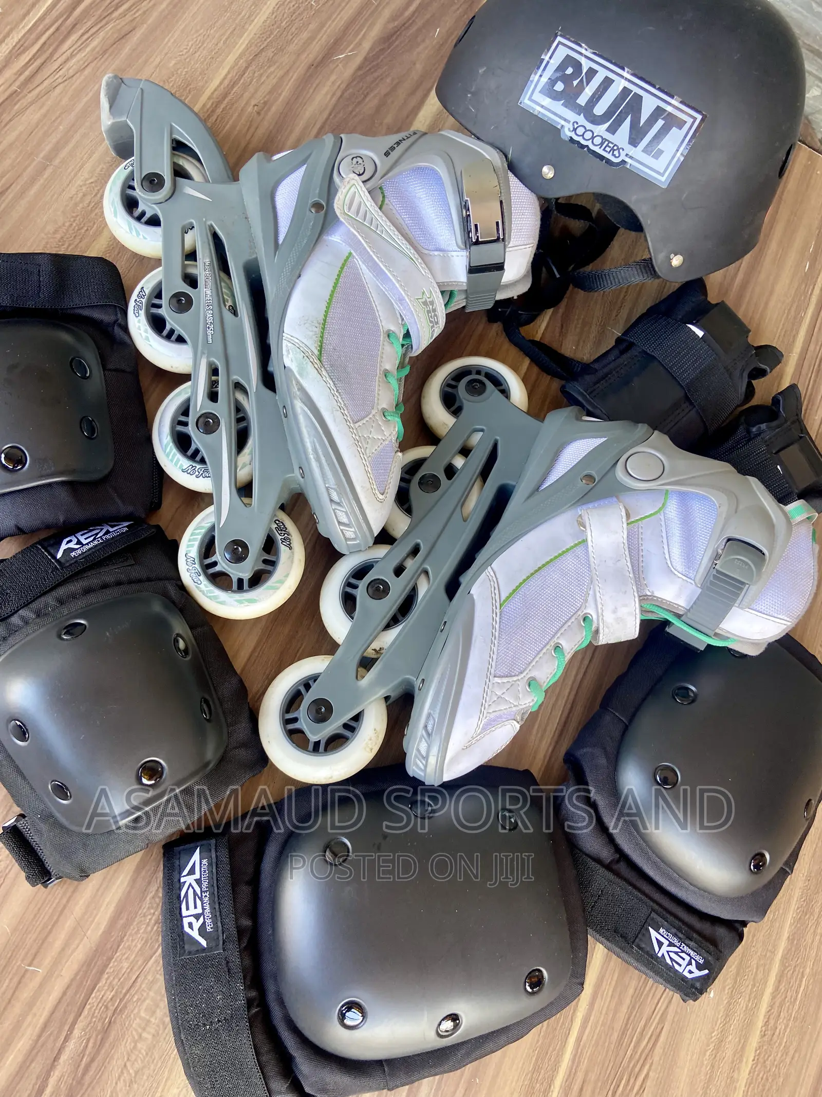 Original Skating Shoes With Protective Gears