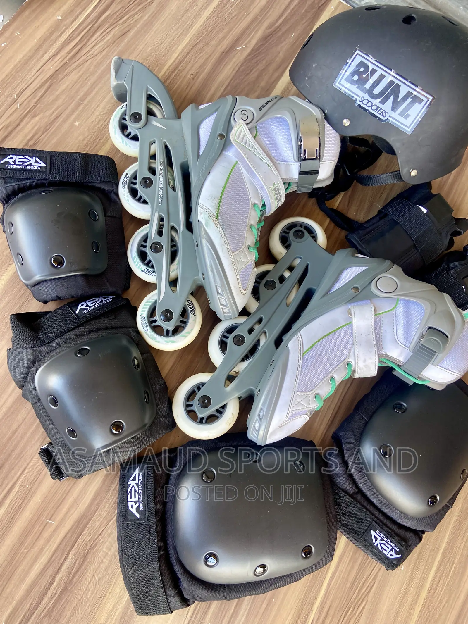 Original Skating Shoes With Protective Gears