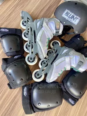 Original Skating Shoes With Protective Gears