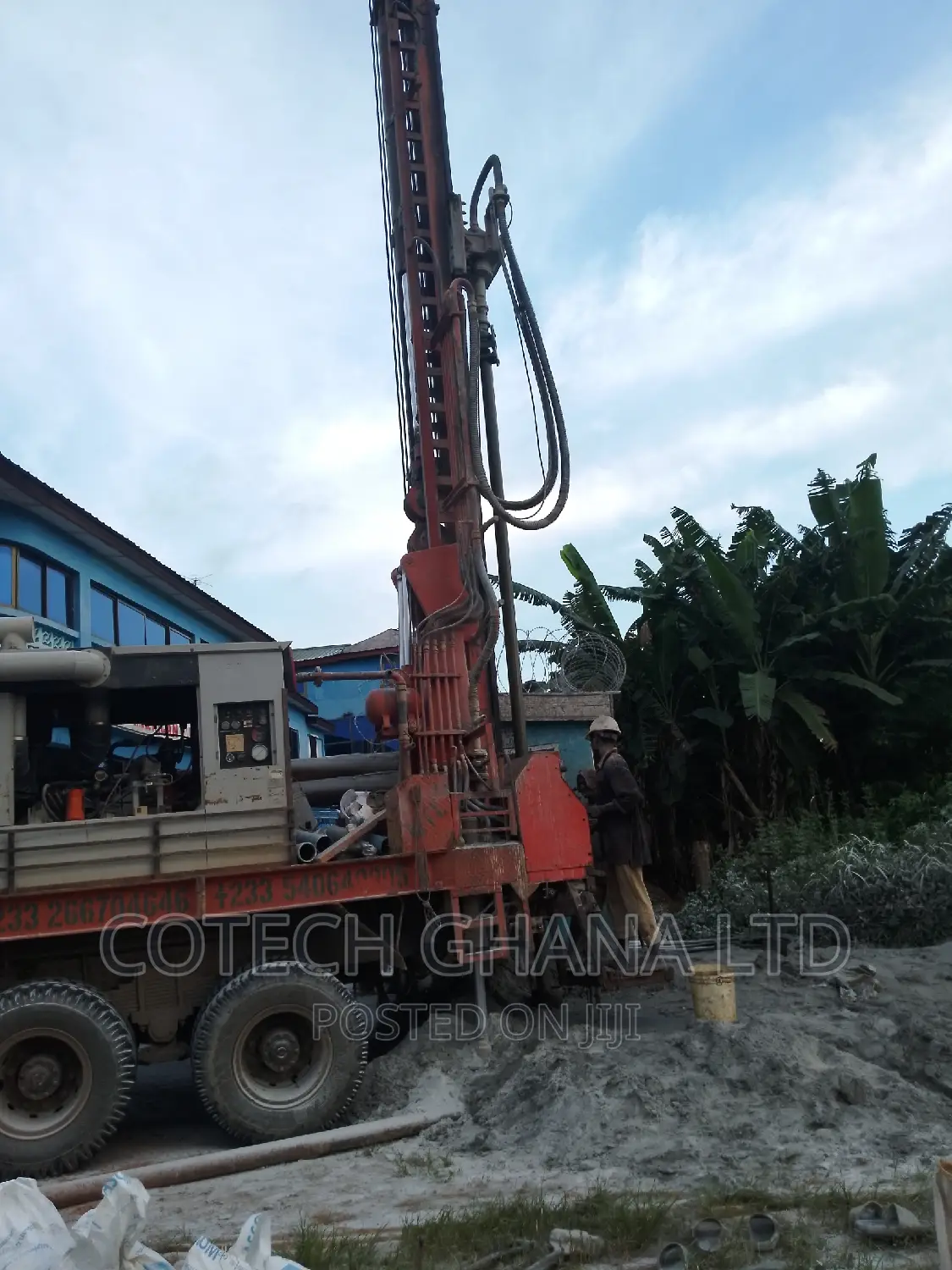Borehole Drilling With Free Sitting.