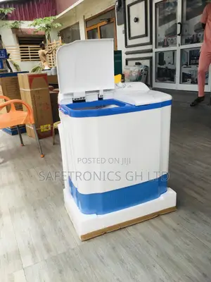 Blu/White Semiautomatic Topload Washingmachine 7kg Nasco