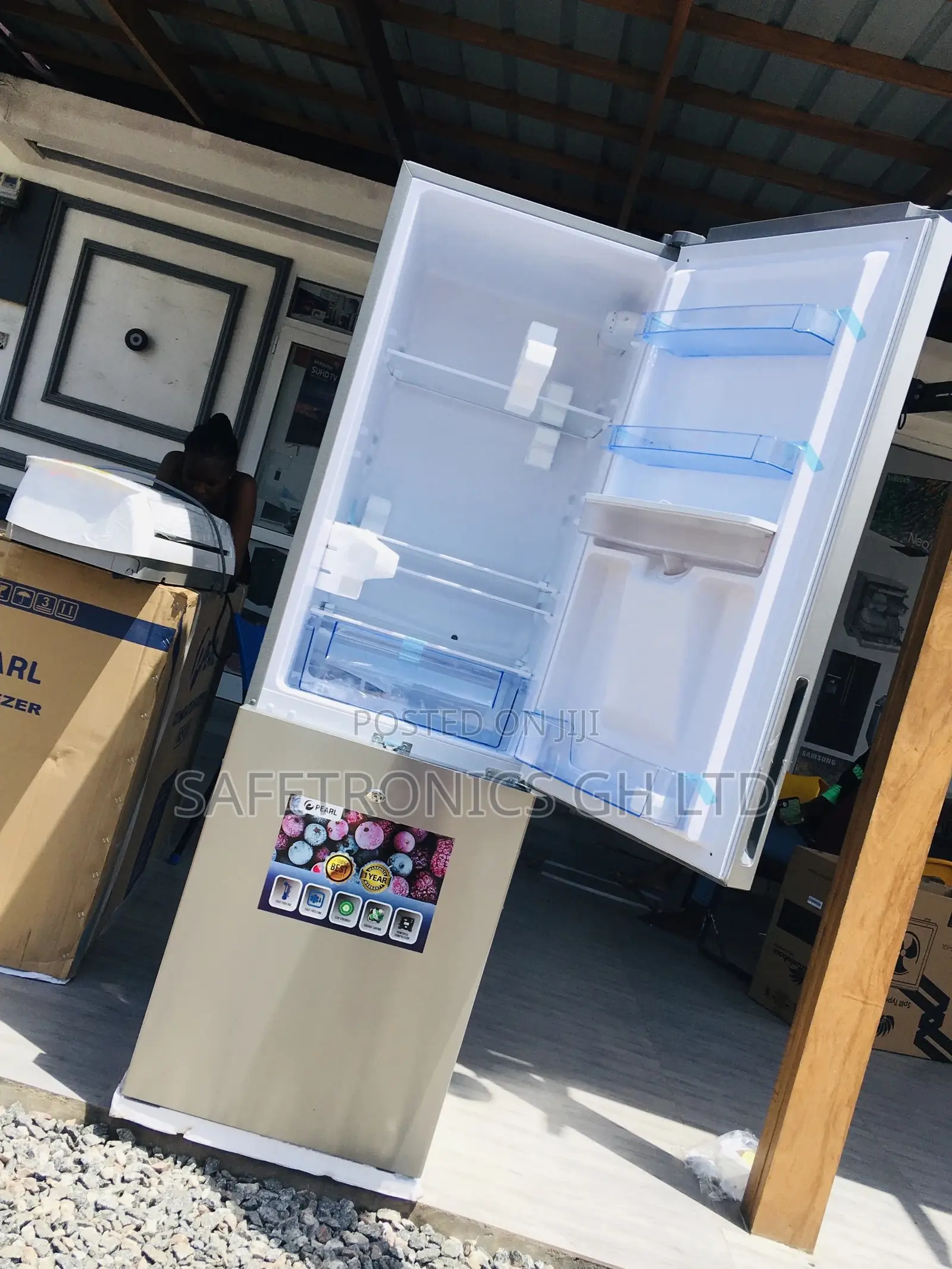  Doubledoor Pearl Pf-330bwd 251 Liters Bottomfreezer Fridge