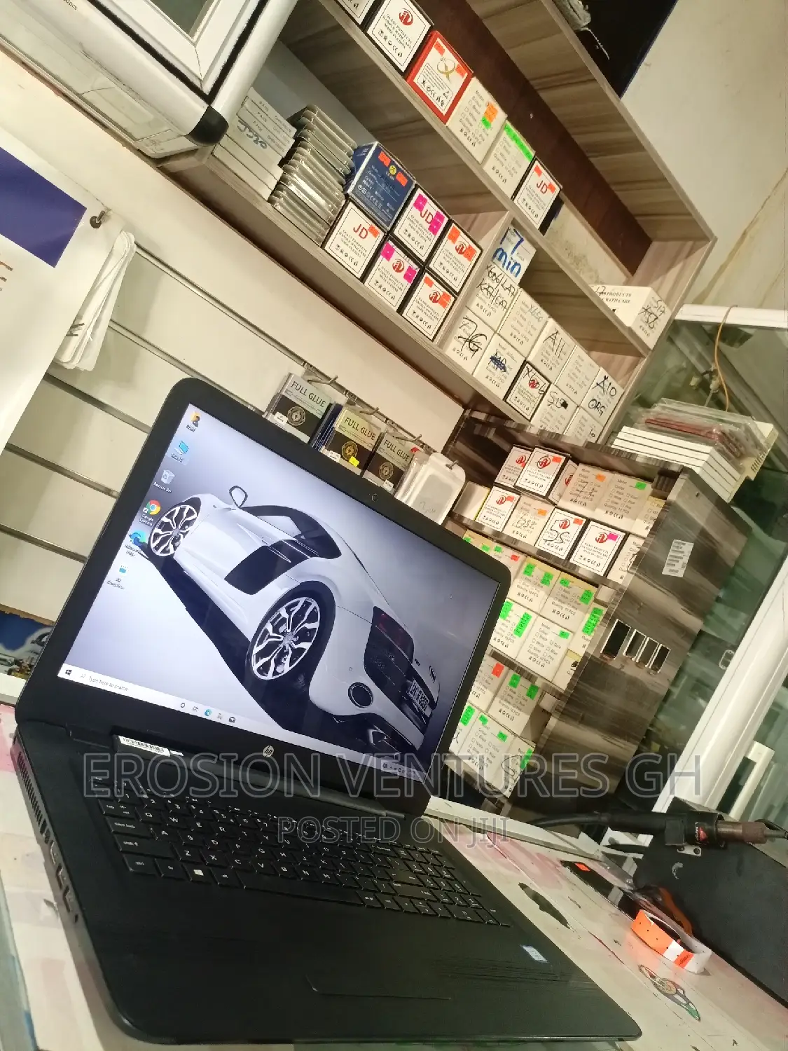 Laptop HP Pavilion 17 4GB Intel Core I3 HDD 500GB