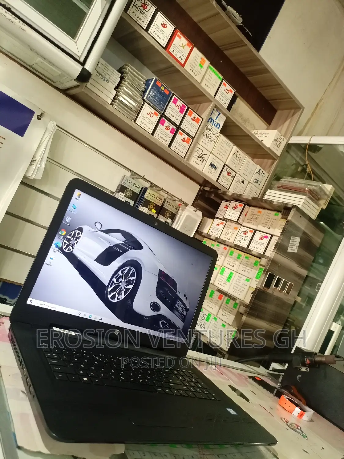 Laptop HP Pavilion 17 4GB Intel Core I3 HDD 500GB