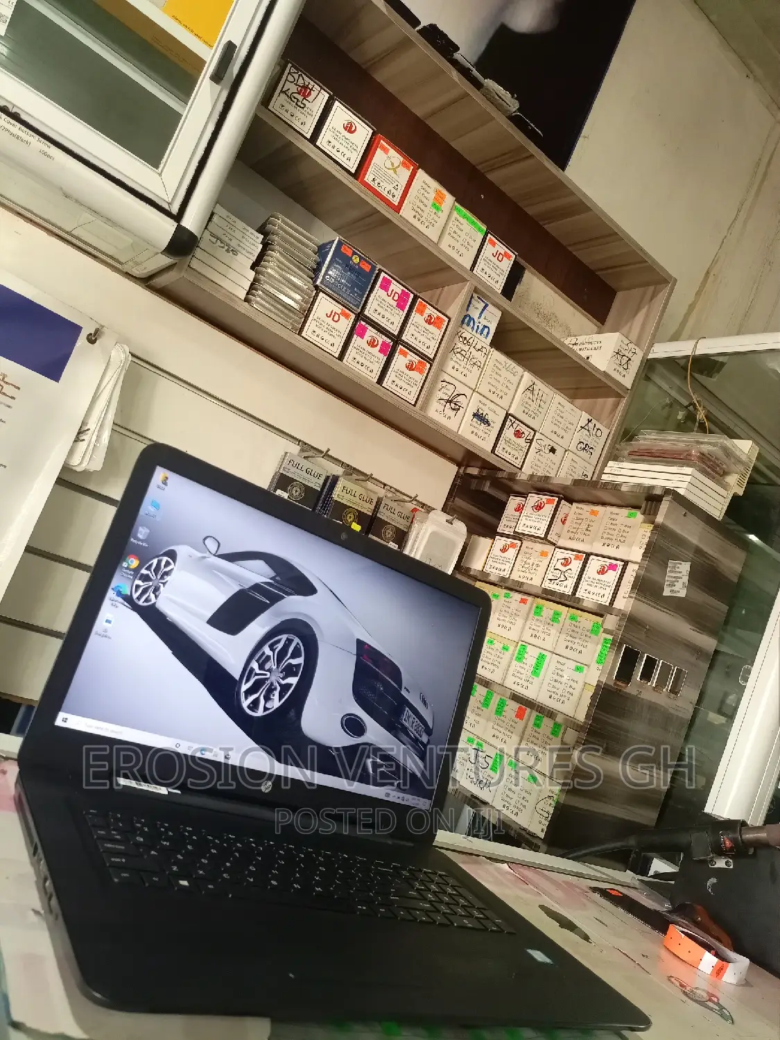 Laptop HP Pavilion 17 4GB Intel Core I3 HDD 500GB