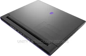 New Laptop Dell Alienware M16 16GB Intel Core I9 SSD 1T