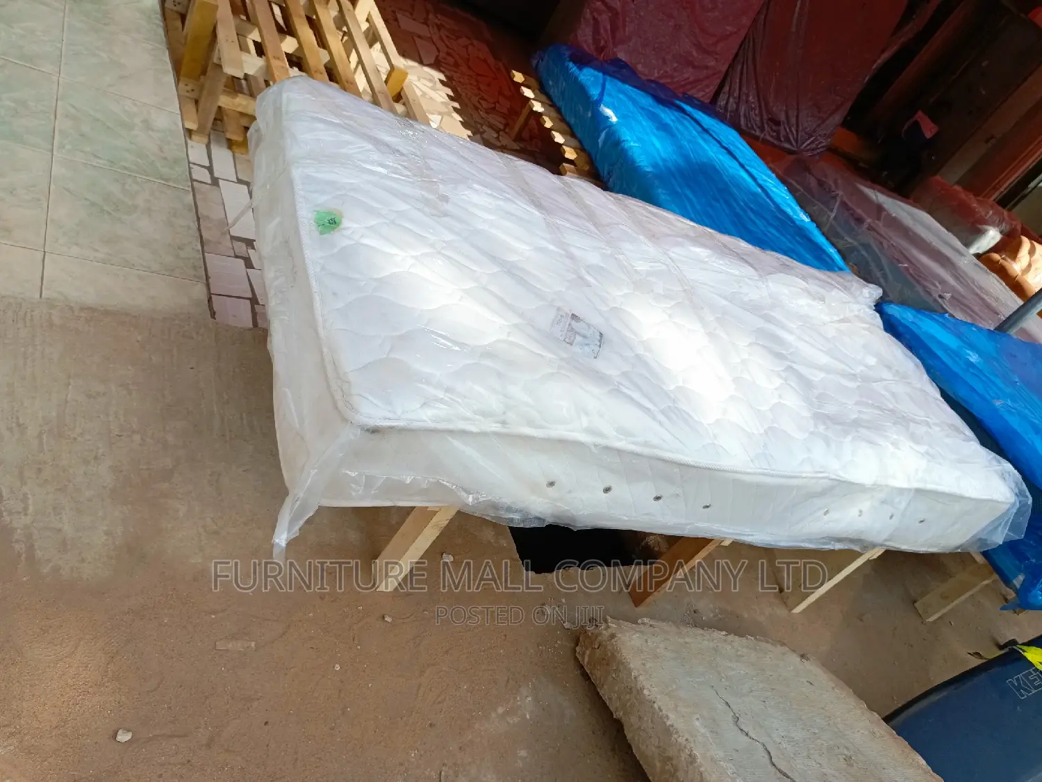 Fresh One Single Mattrss 36x75 . Free Delivery