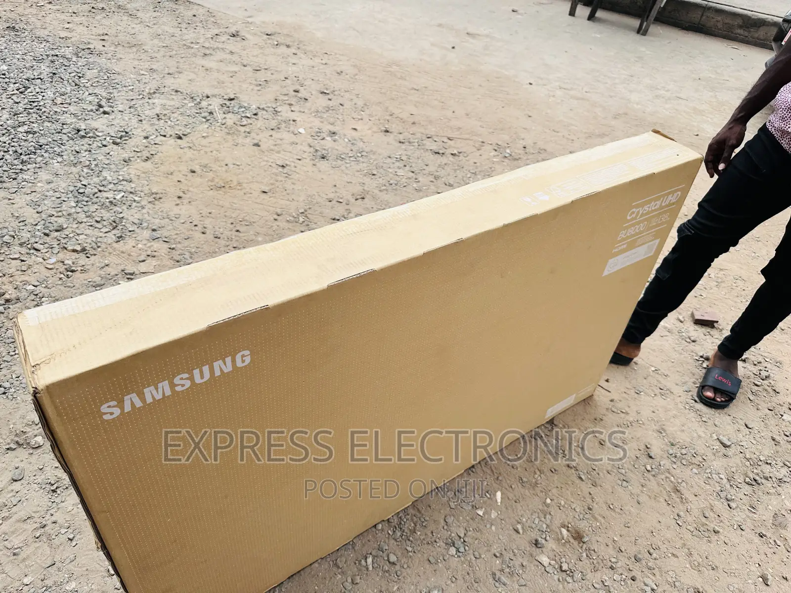 Experience Clarity UHD Smart Tv Samsung 55”Au7000