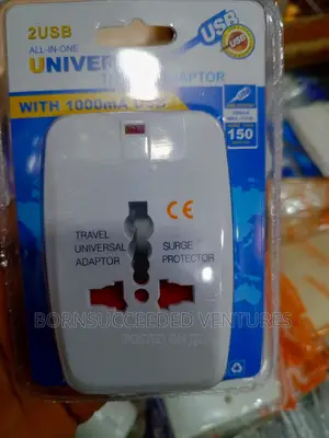 Travel Universal Adaptor With Usb Slot