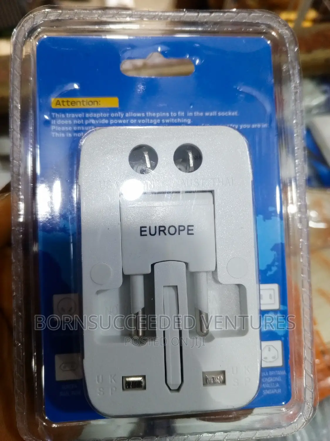 Travel Universal Adaptor With Usb Slot