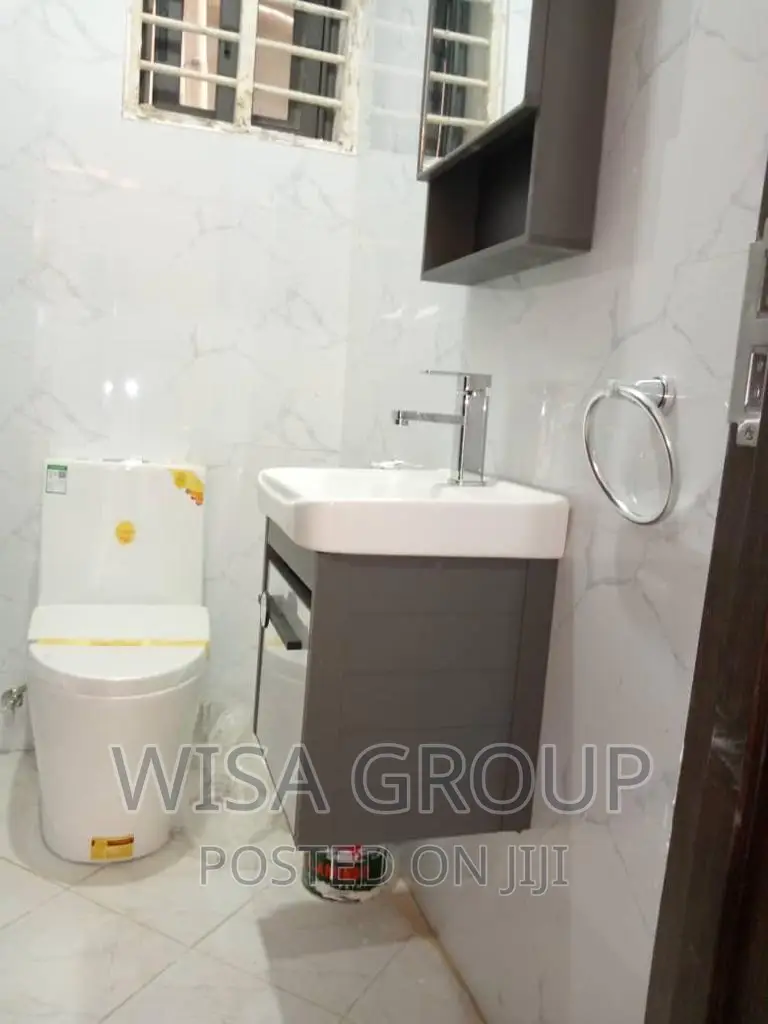 4bdrm Duplex in Wisa Groups, Accra Metropolitan for sale