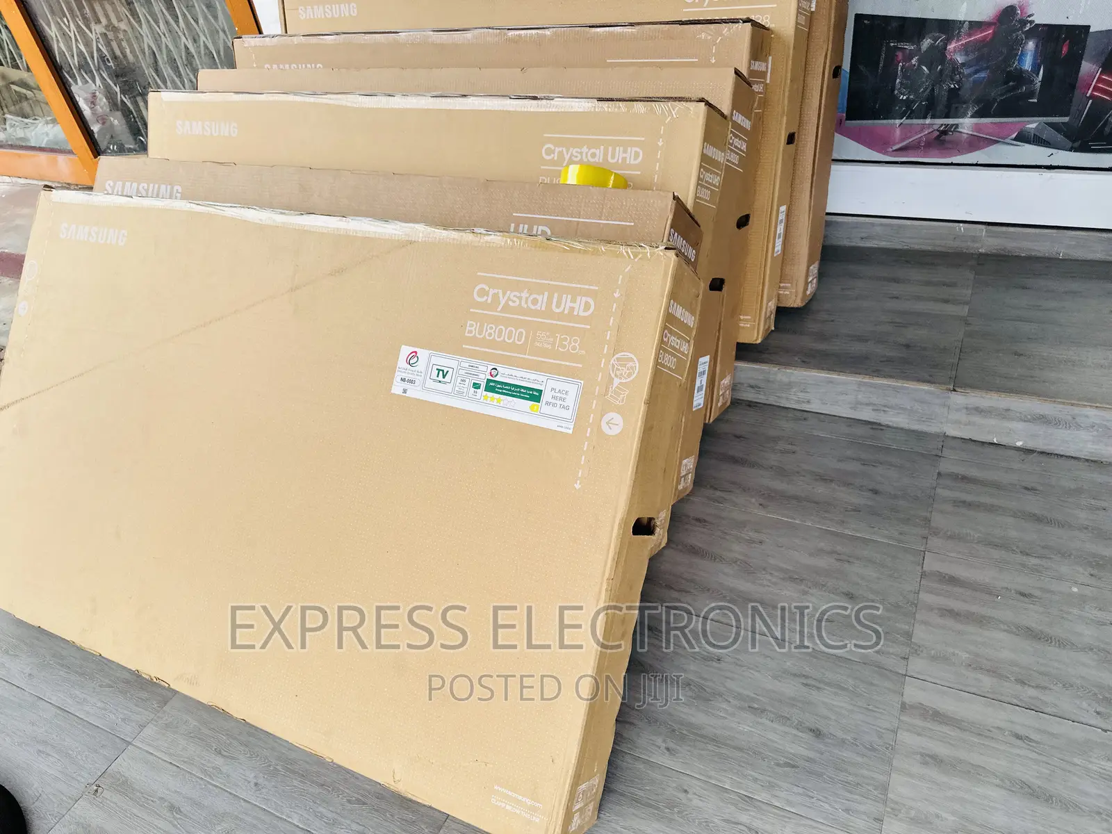 Entertainment Awaits UHD Smart Samsung 55”Cu7000 Tv