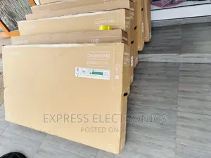 Entertainment Awaits UHD Smart Samsung 55”Cu7000 Tv