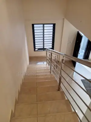 3bdrm House in East Legon, Adjiriganor for rent