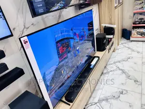 Big Screen Big Impact UHD QLED Samsung Tv 85”Q70B