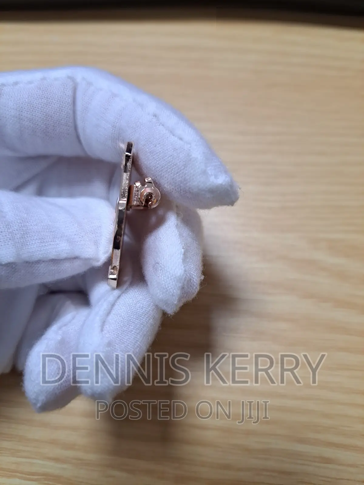 Customized Brooch/Lapel Pins