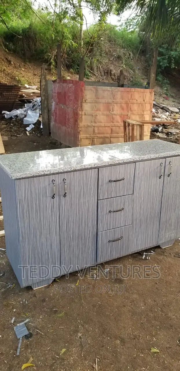 Quality Kitchen Cabinets ( Payment After Delivery)