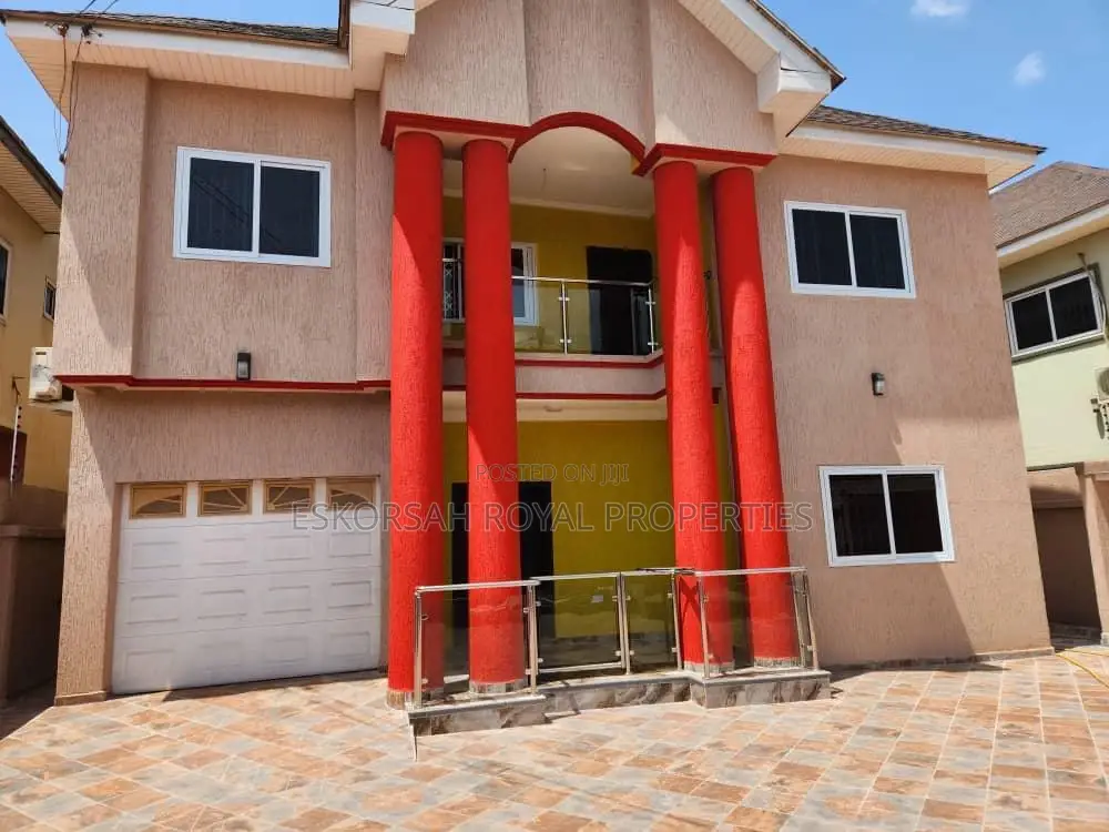 4bdrm House in East Legon for rent