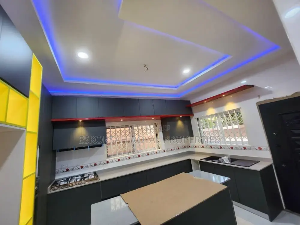 4bdrm House in East Legon for rent