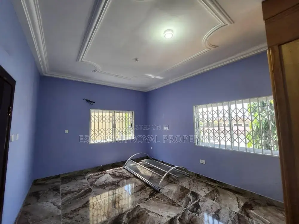 4bdrm House in East Legon for rent