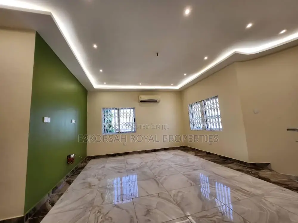 4bdrm House in East Legon for rent