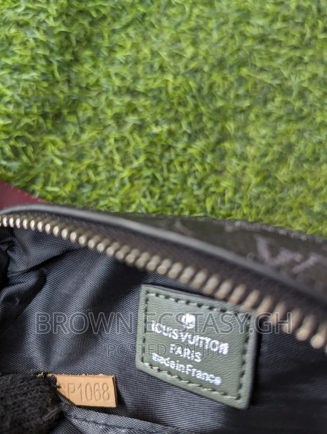 Louis Vuitton Side/Chest Bag (Us Used)