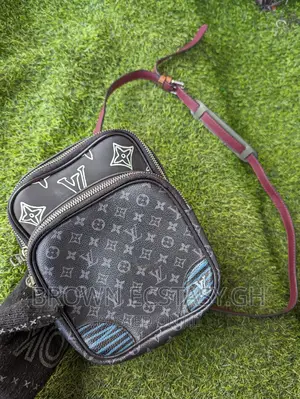 Louis Vuitton Side/Chest Bag (Us Used)