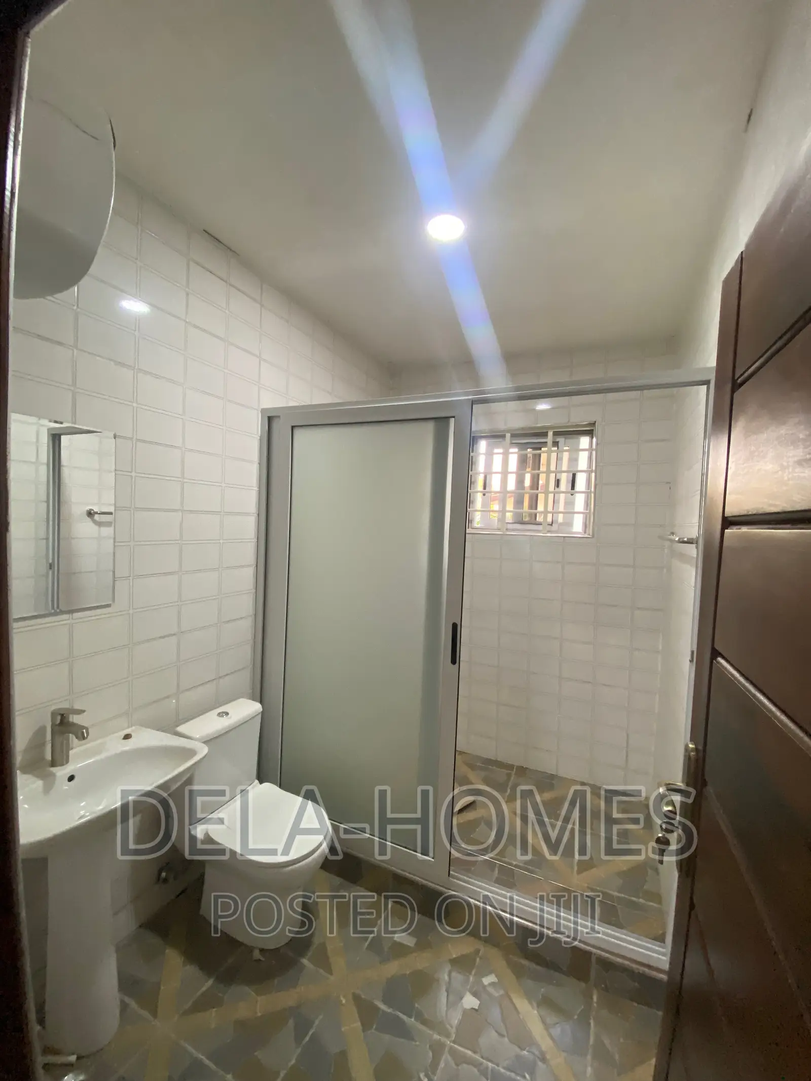 Newly Built Chamber N Hall AC for Rent at East-Legon.