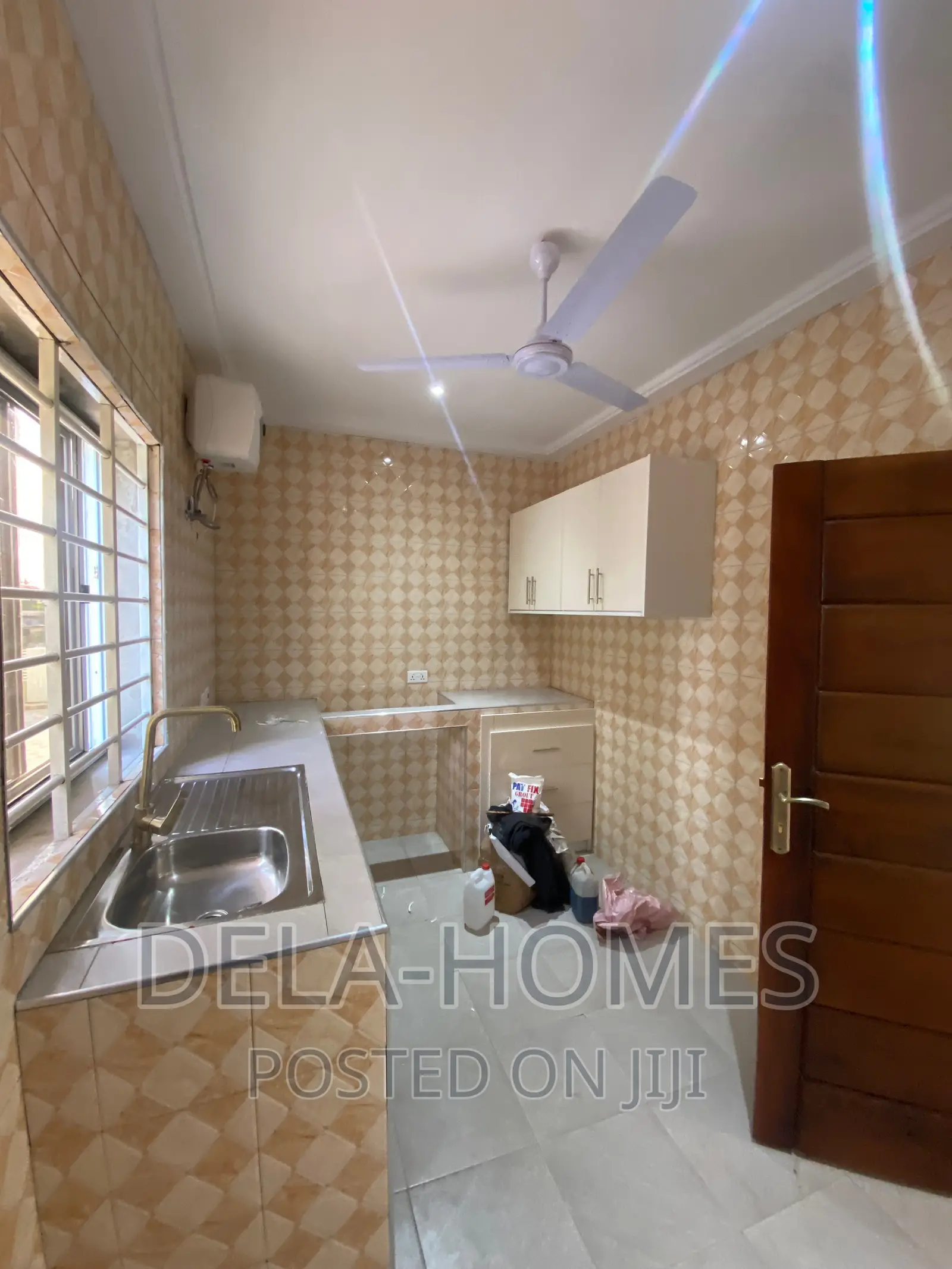Newly Built Chamber N Hall AC for Rent at East-Legon.