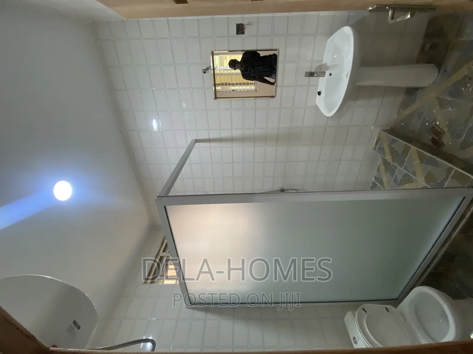 2bdrm Apartment in Ars, East Legon for rent