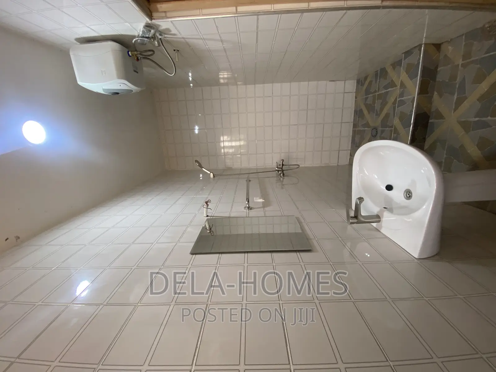 2bdrm Apartment in Ars, East Legon for rent