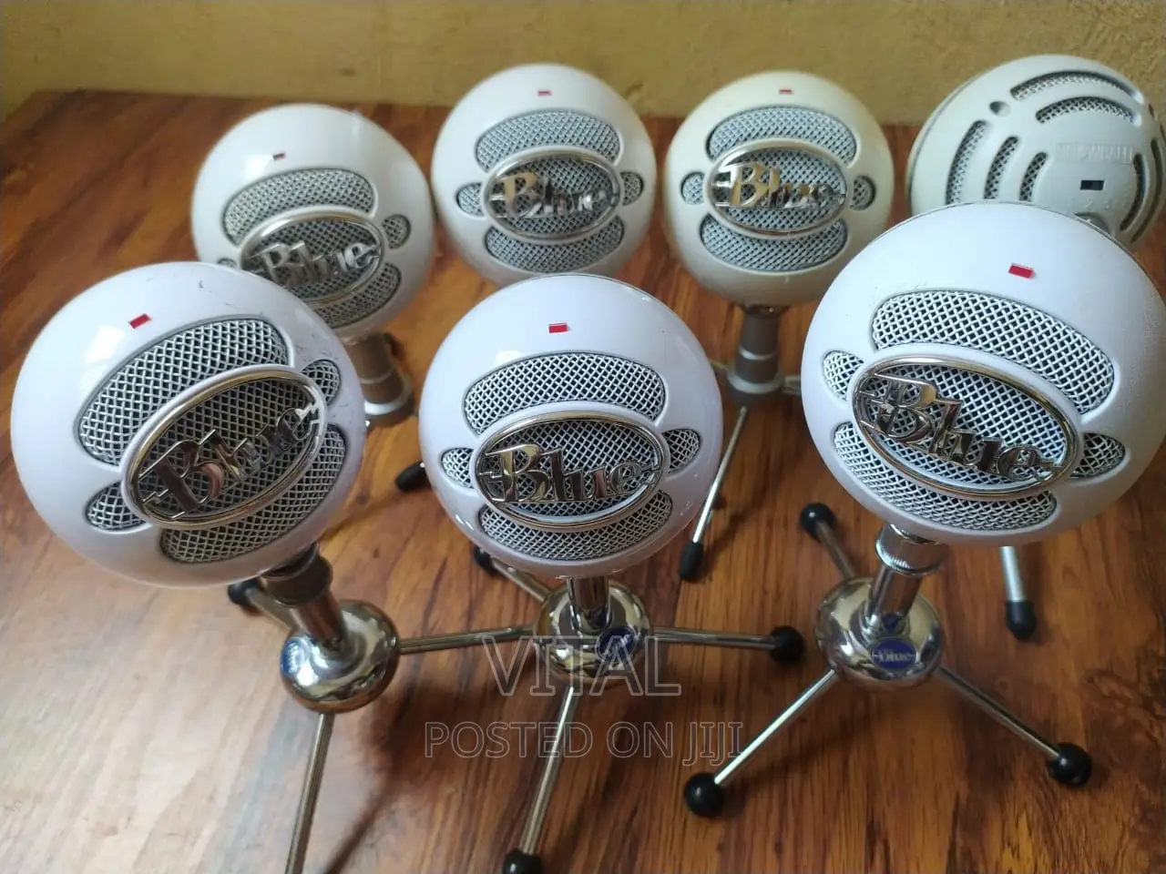 USB Mic for Studio and Live Streaming /Blue Snowball