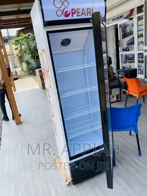 Energy Sufficient Pearl Display Fridge(Pvc28 ,178 Litres).