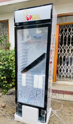 Quality Pearl PVC 424-2b Single Door Display Fridge(White).