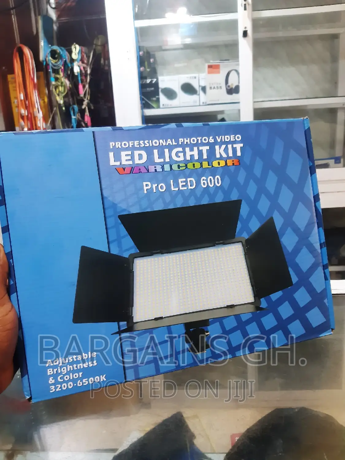 Professional Photo/Video LED Light Kit With Tripod Stand