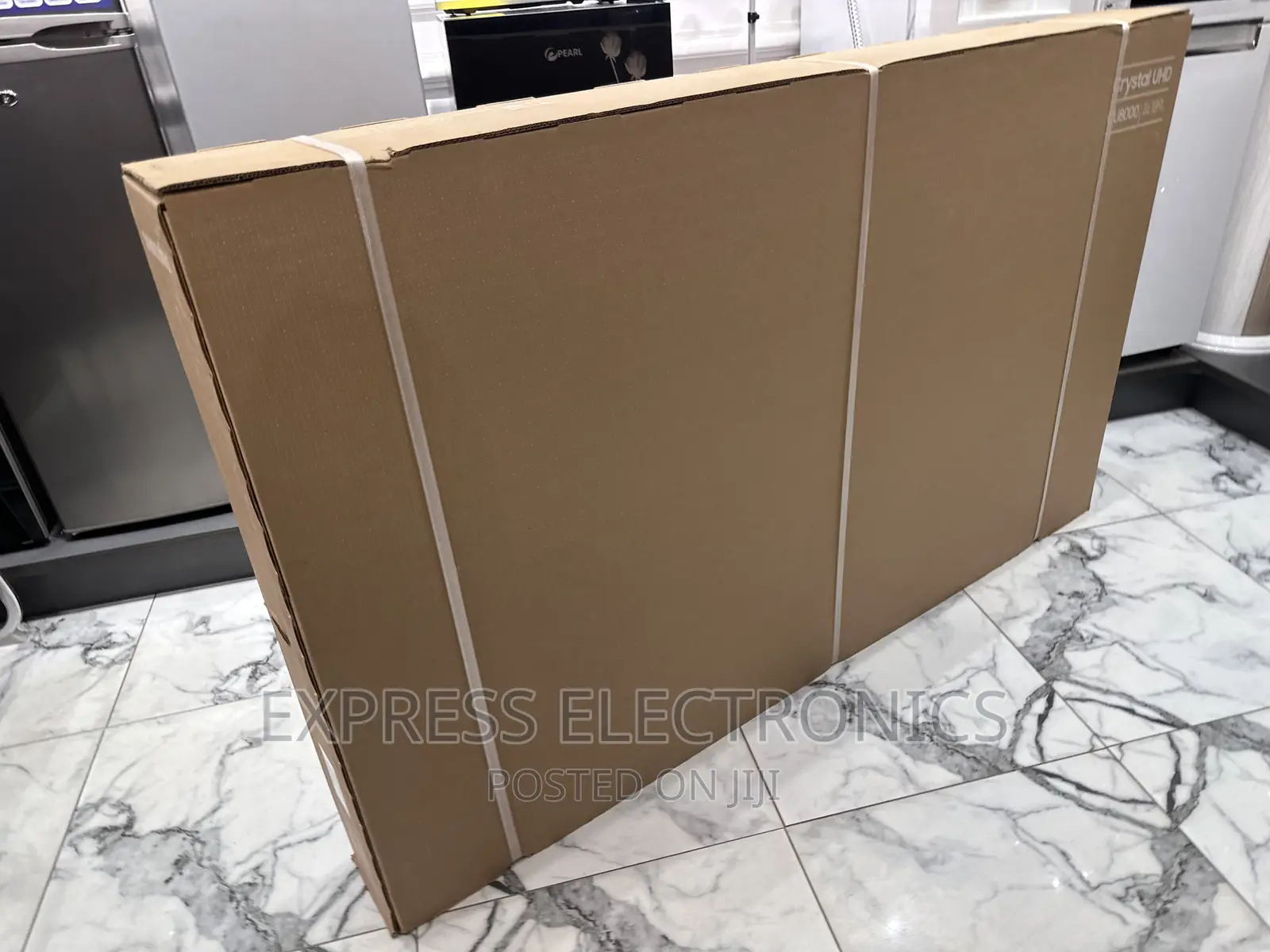 Vivid Slim UHD Smart Screen Samsung 75”Cu8000 Tv
