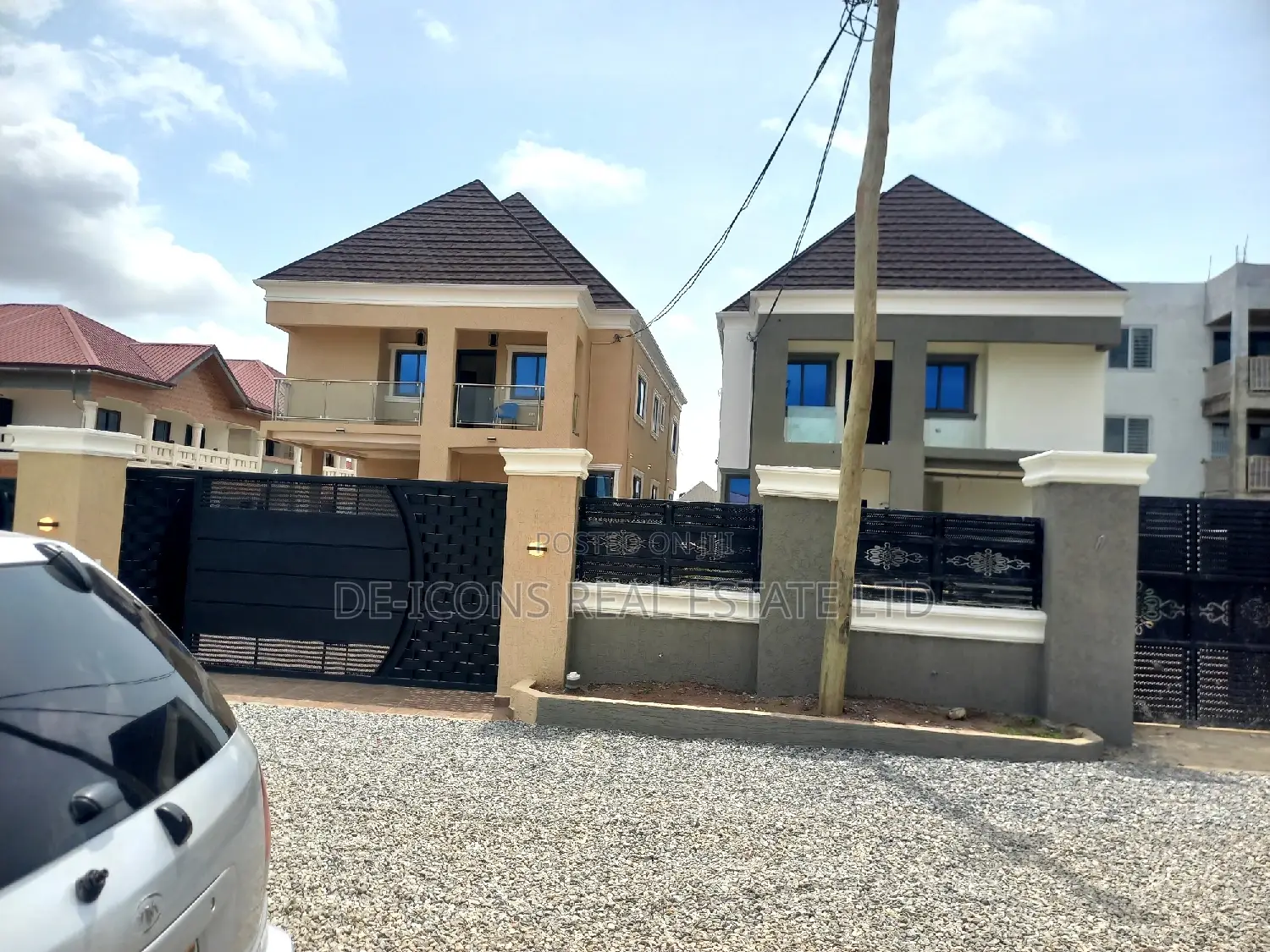 4bdrm Duplex in De-Icons Real Estate, Ablekuma for sale