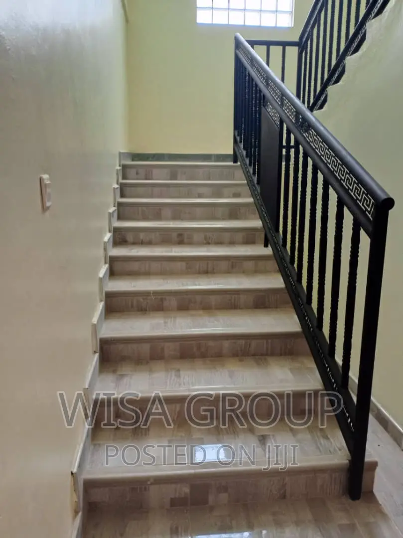 6bdrm Duplex in Wisa Groups, Accra Metropolitan for rent