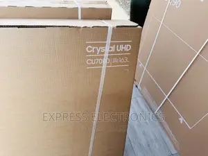 Sleek and Glossy UHD Samsung 65”Cu8000 Tv 