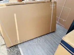 Crystal Clear UHD View Smart Samsung 65”Cu8000