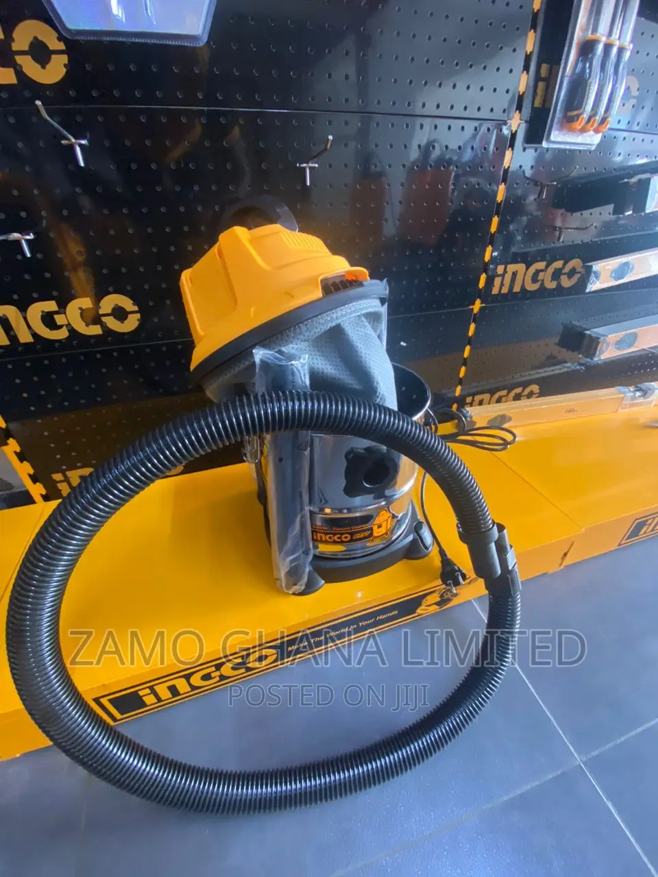 Vacuum Cleaner 12l - Vc12202