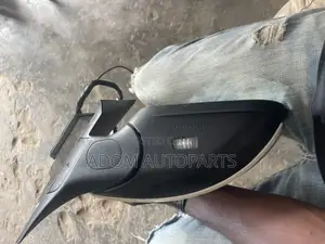 Mercedes Benz E300 Side Driving Mirror