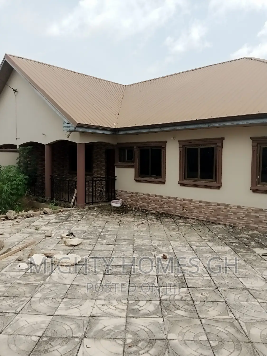 3bdrm House in Mighty Homes, Kasoa for rent