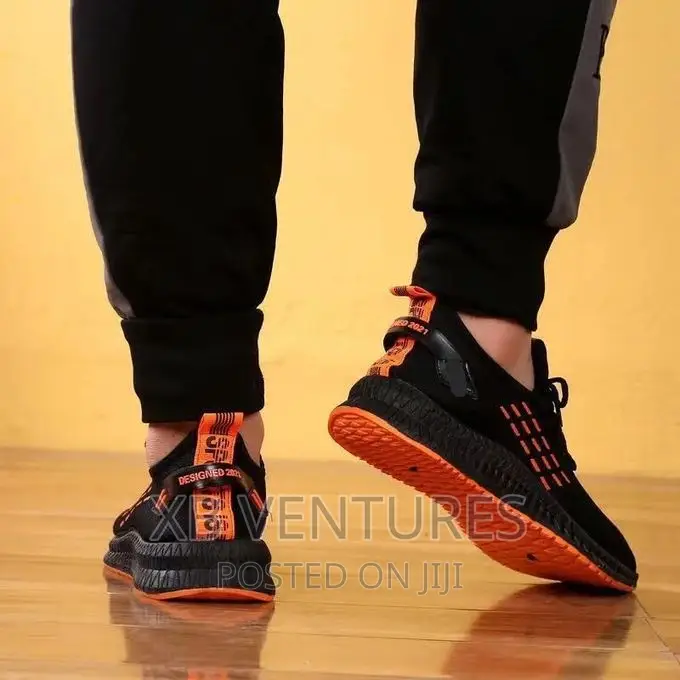 Casual Sneakers