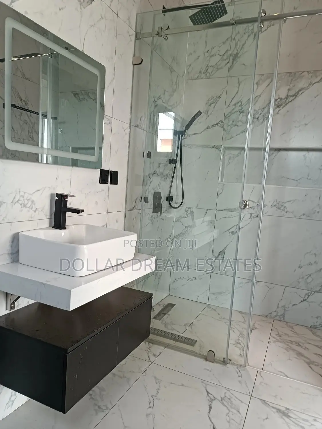 4bdrm House in East Legon for sale