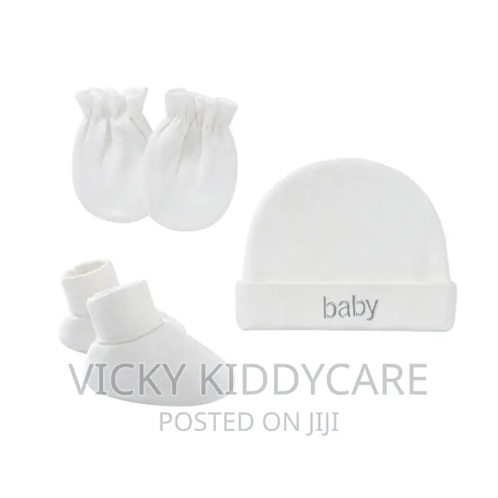 Baby Hat With Socks And Mittens