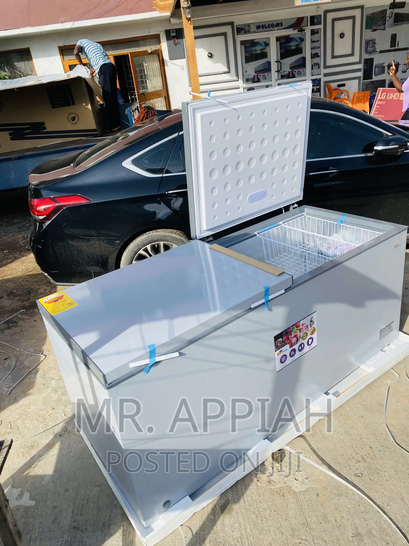 Shop Authentic Rainbow RCF-6040(508L)Chest Freezer.