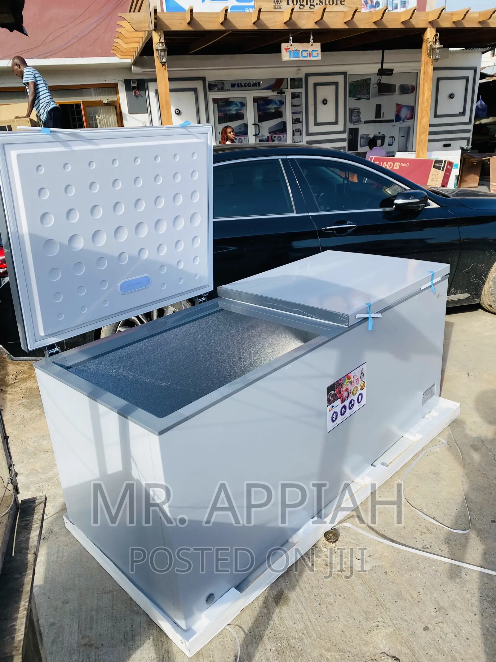 Classic Rainbow RCF-6040 508ltr Double Door Freezer.